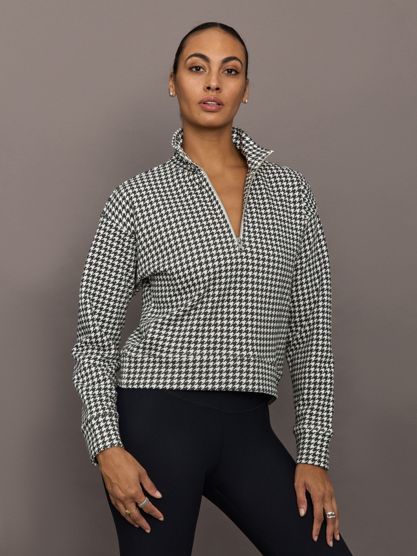 Houndstooth Half Zip - Ivory / Faded Black