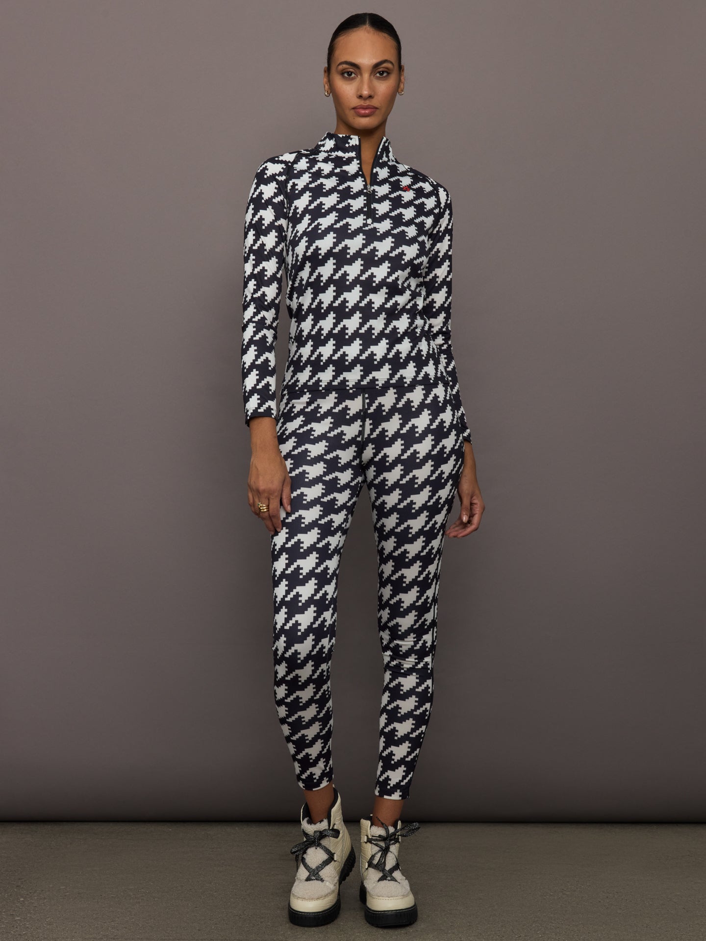 1/4 Base Layer Top - B&W Houndstooth - Image 2