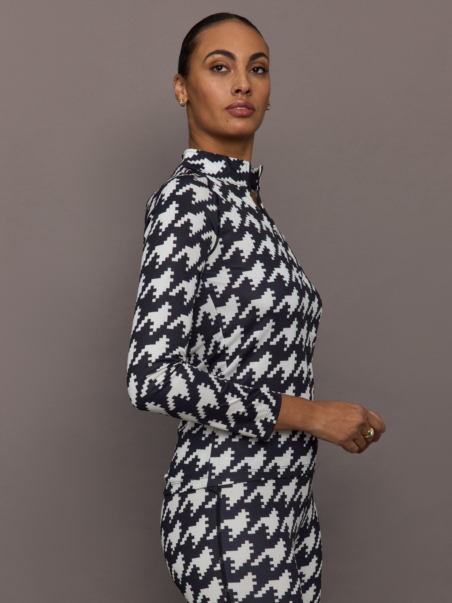 1/4 Base Layer Top - B&W Houndstooth - Image 3